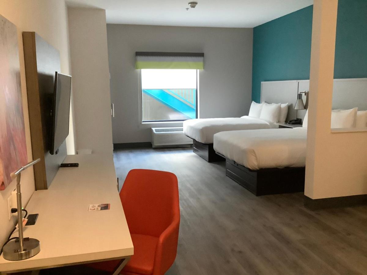 Comfort Suites Colorado Springs East - Medical Center Area Ngoại thất bức ảnh