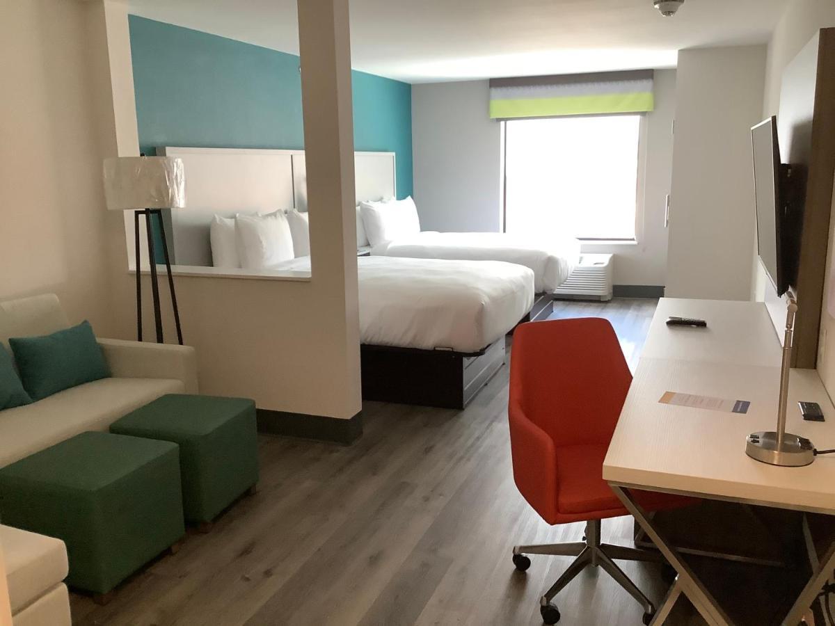 Comfort Suites Colorado Springs East - Medical Center Area Ngoại thất bức ảnh