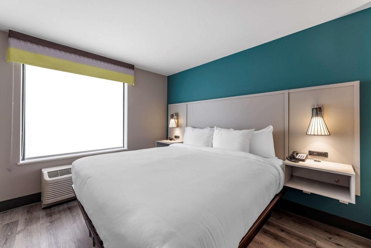 Comfort Suites Colorado Springs East - Medical Center Area Ngoại thất bức ảnh