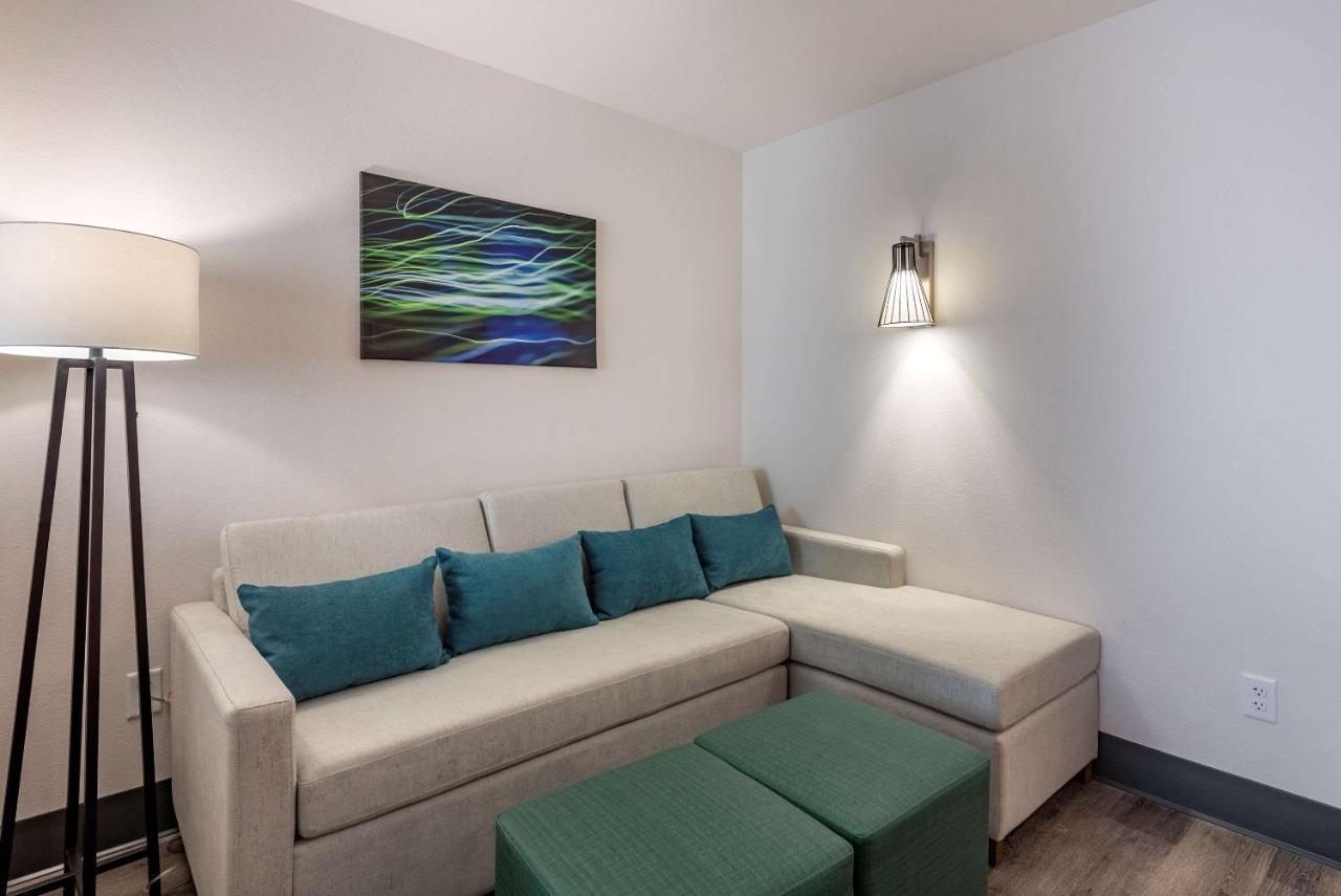 Comfort Suites Colorado Springs East - Medical Center Area Ngoại thất bức ảnh