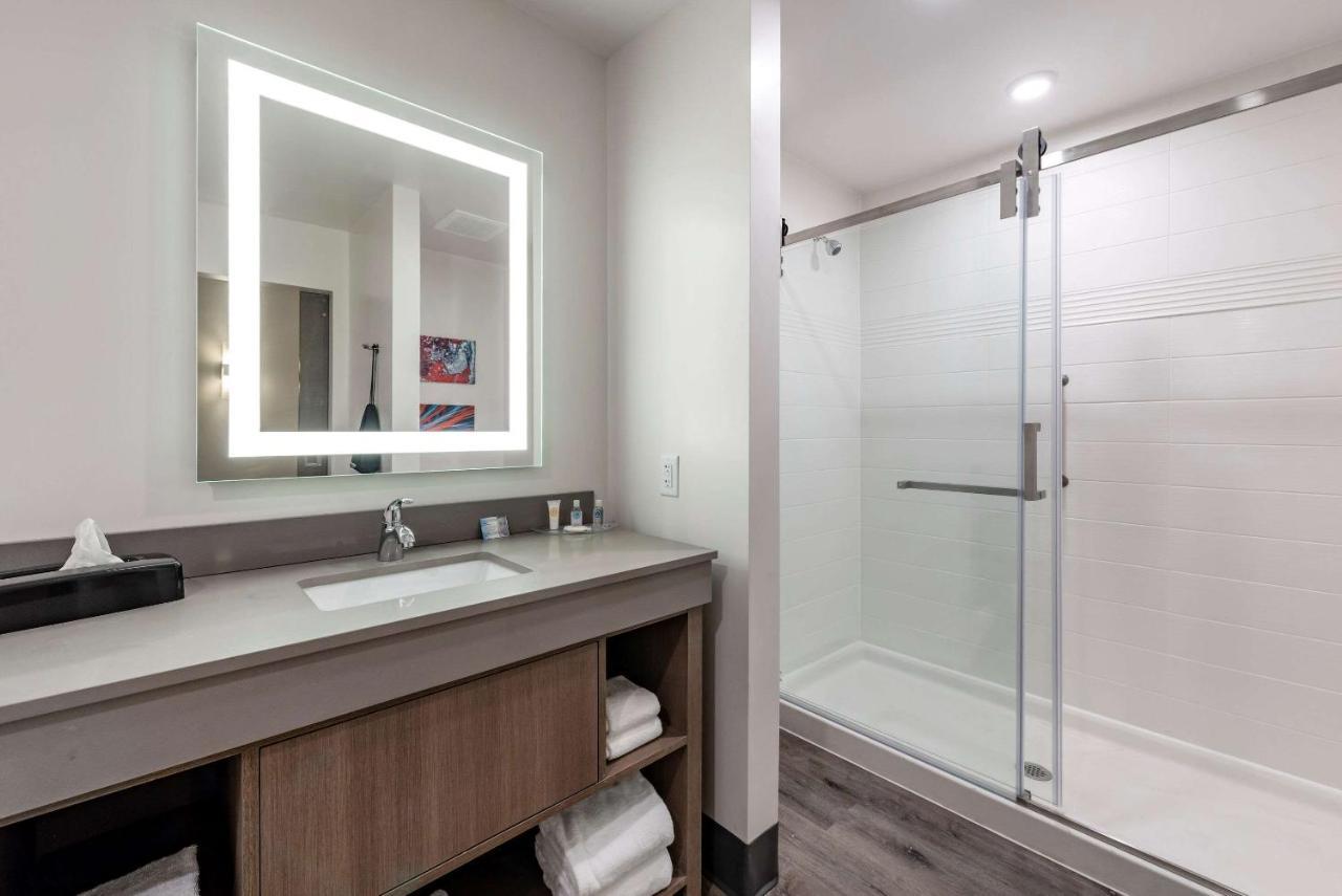 Comfort Suites Colorado Springs East - Medical Center Area Ngoại thất bức ảnh