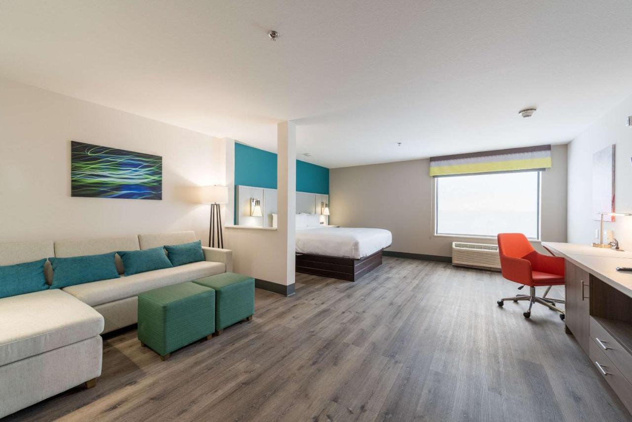 Comfort Suites Colorado Springs East - Medical Center Area Ngoại thất bức ảnh