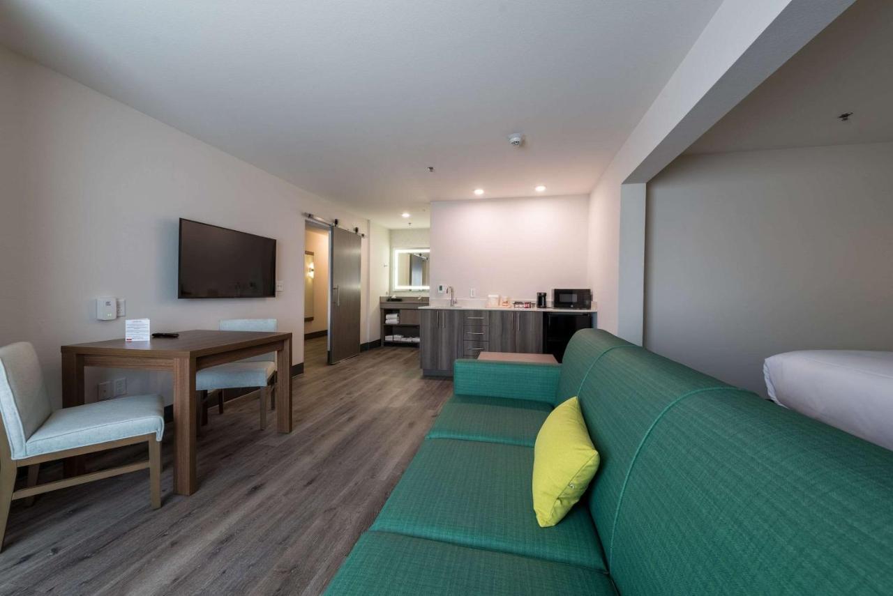 Comfort Suites Colorado Springs East - Medical Center Area Ngoại thất bức ảnh