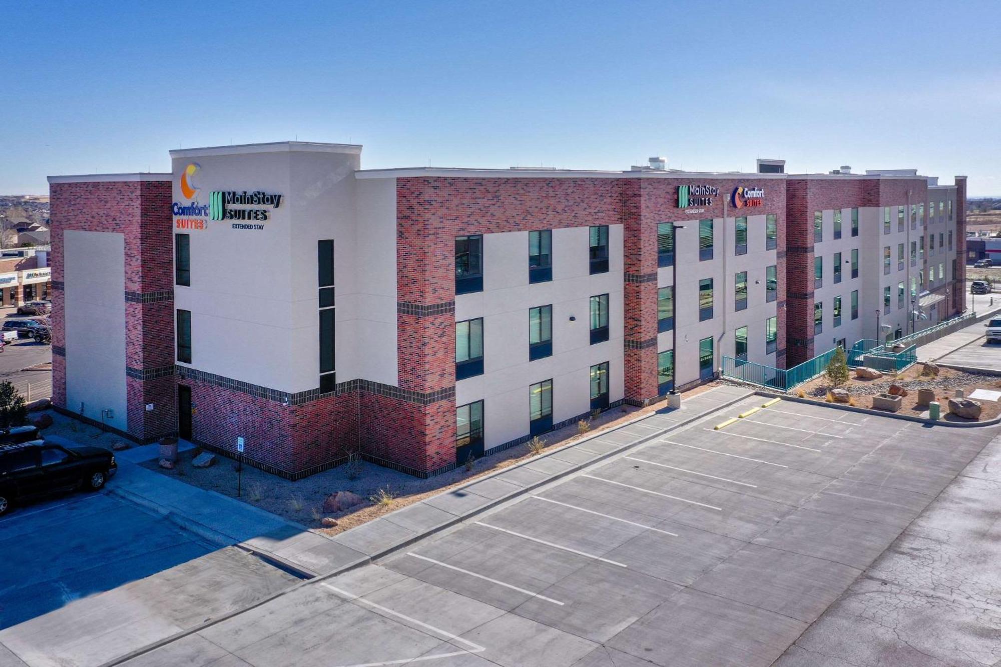 Comfort Suites Colorado Springs East - Medical Center Area Ngoại thất bức ảnh